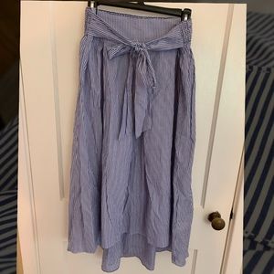 NWT Large Max Studio Blue/white striped midi skirt